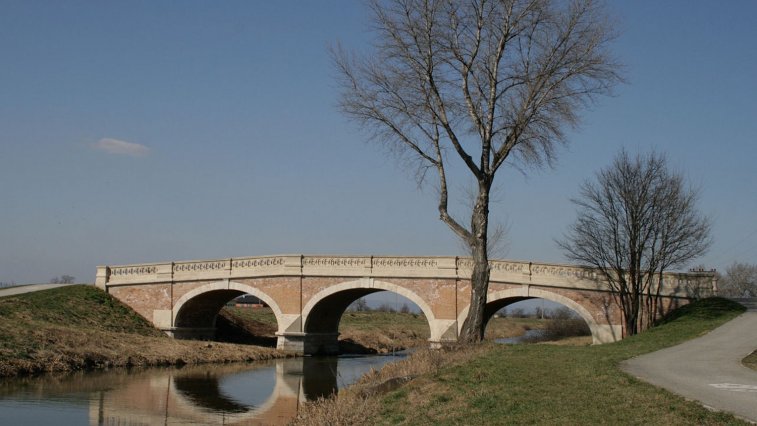 Barokně-secesní most Kráľová pri Senci 2 