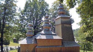 Dřevěný chrám Ochrany Presv. Bohorodičky Hunkovce 2 Zdroj: https://www.muzeum.sk/dreveny-kostol-hunkovce.html
