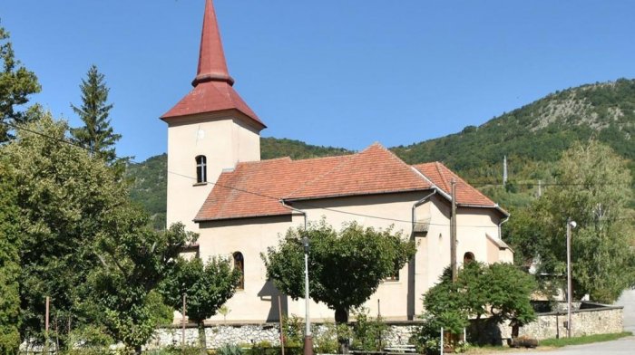 Kaple sv. Anny Hrušov (Farnost Jablonov nad Turňou) - poutní místo