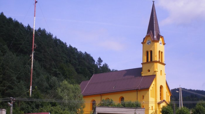 Kostel Nanebevzetí Panny Marie Smolnícka Huta