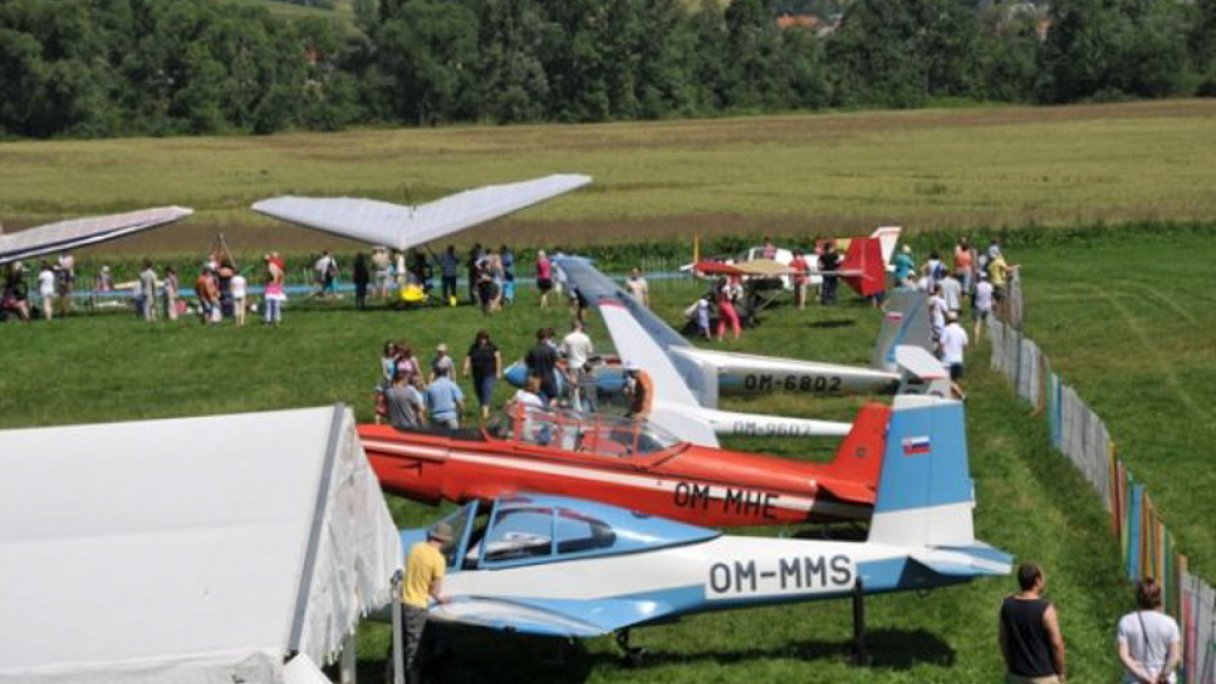 Aeroklub - Letiště Ružomberok - Lisková 1