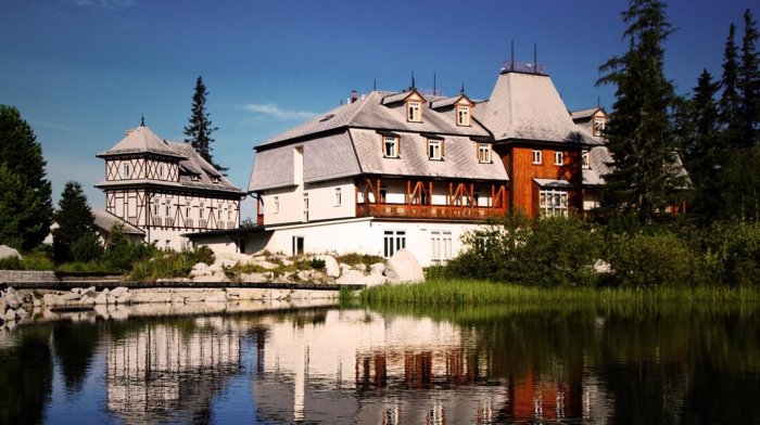 Ubytování v rodinném hotelu přímo na břehu Štrbského plesa  - Hotel Solisko **** Štrbské Pleso